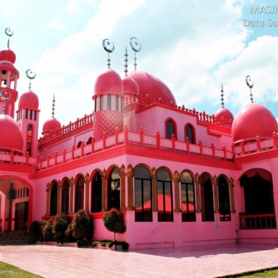 Wow, Masjid Ini 'Centil'